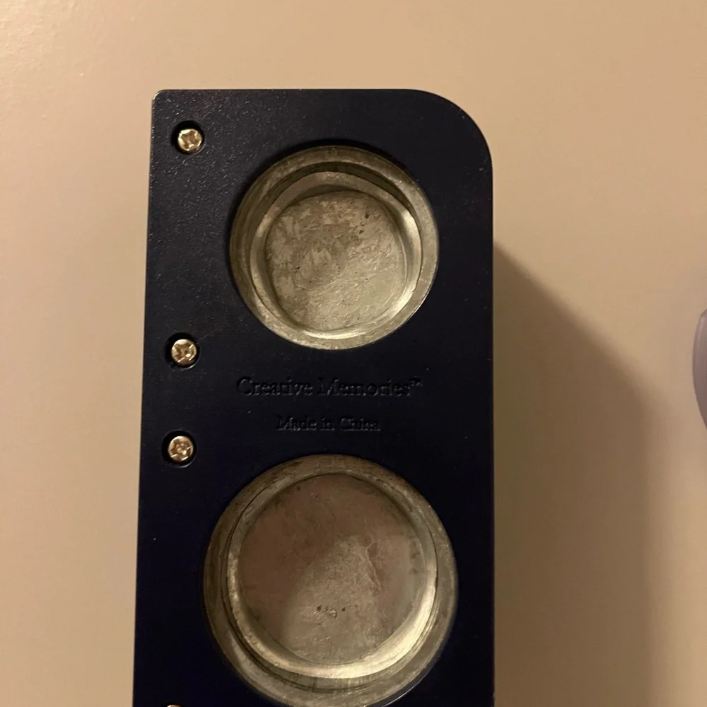 Creative Memories circle punch with case - Picture 4 of 4